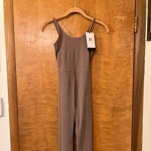 Nike Women's Dri-FIT Zenvy 7/8 Bodysuit - Color Taupe